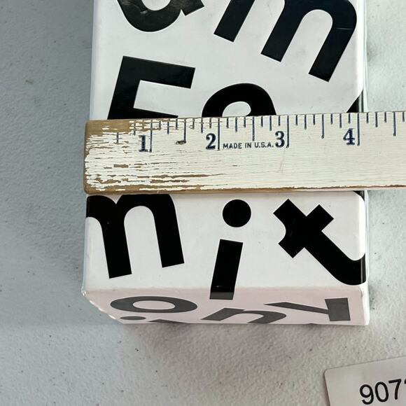 Card Against Humanity Family Edition Game Age 8+ 600 Cards - Picture 6 of 8